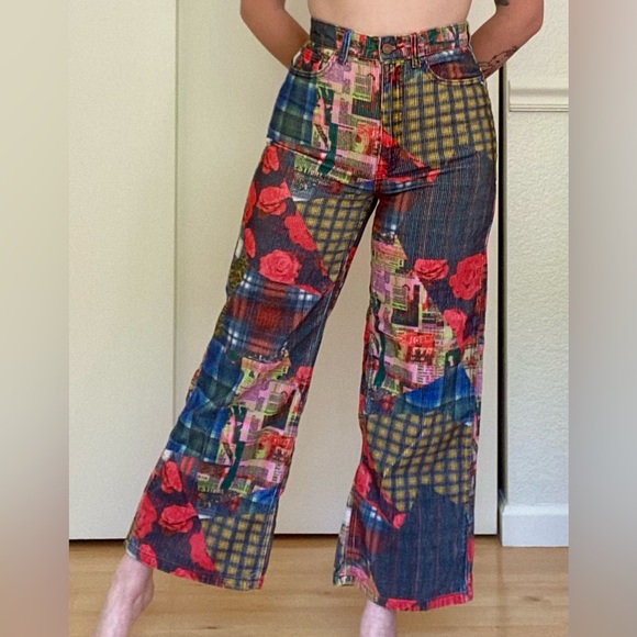 BDG Urban Outfitters High & Wide Corduroy Jeans Size 27 Multicolor - Picture 4 of 4